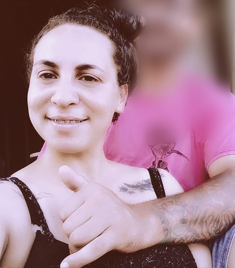 Mulher é assassinada a facadas pelo companheiro em SC ClicRDC