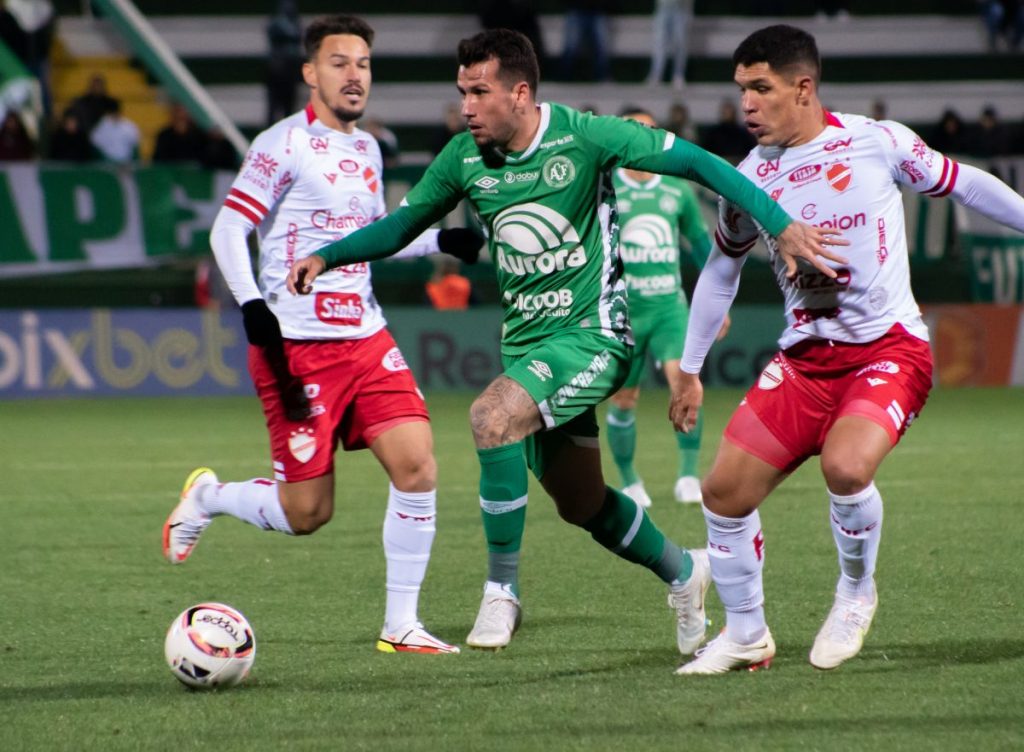 Chapecoense é superada pelo Vila Nova na Arena Condá ClicRDC