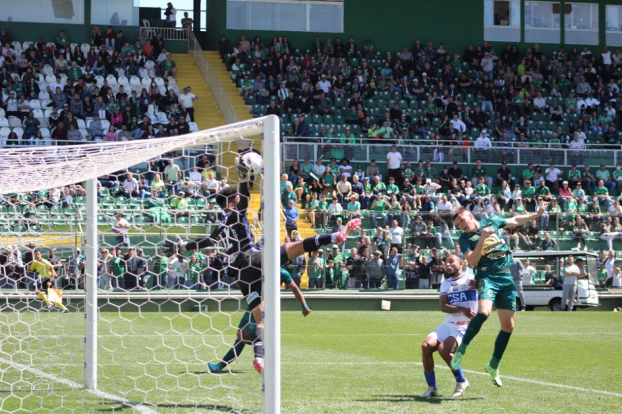 Chapecoense Marca Gol Nos Acr Scimos E Vence Csa Clicrdc