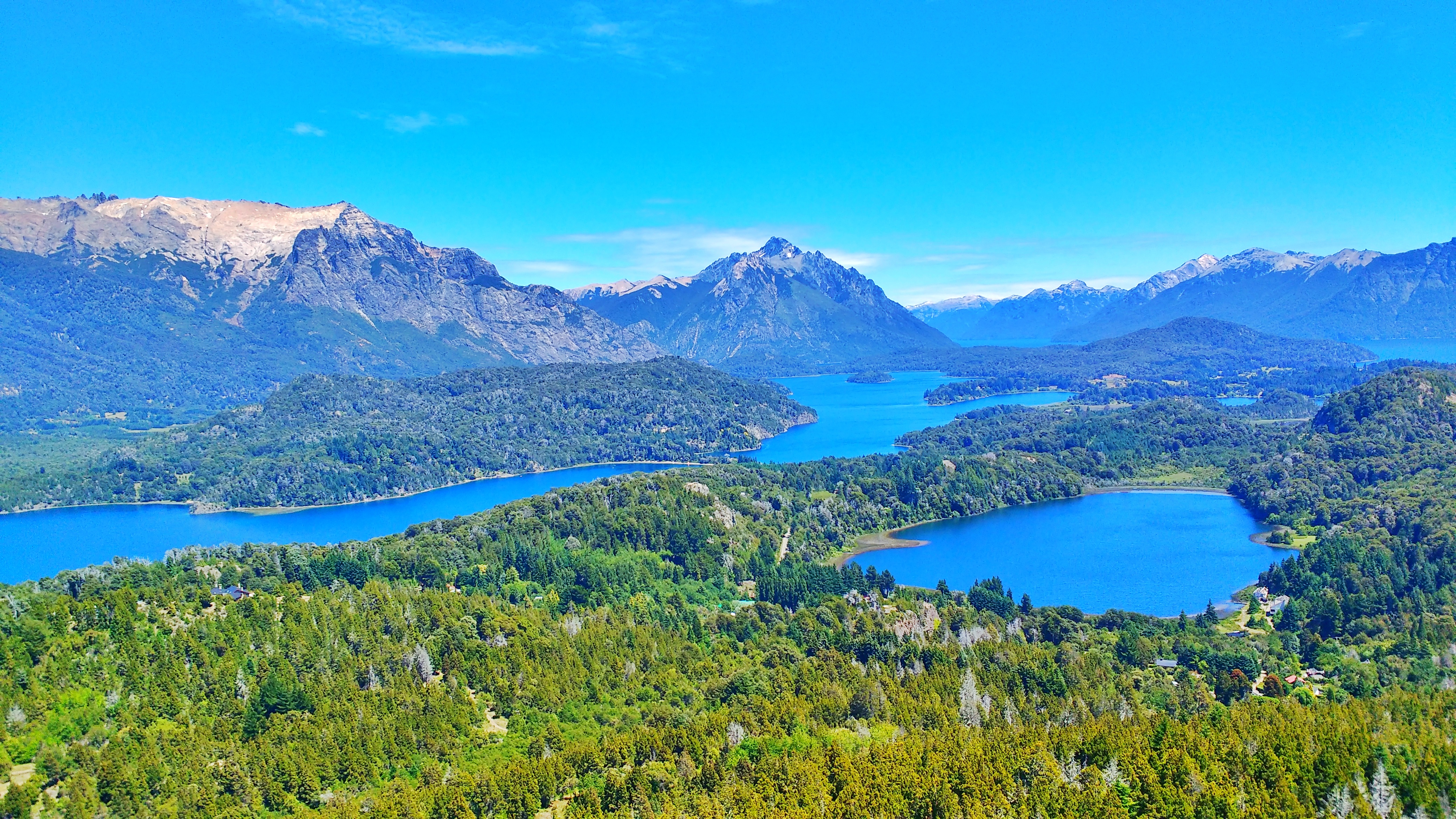 Onde fica localizada a cidade de Bariloche? - Distância de outras cidades