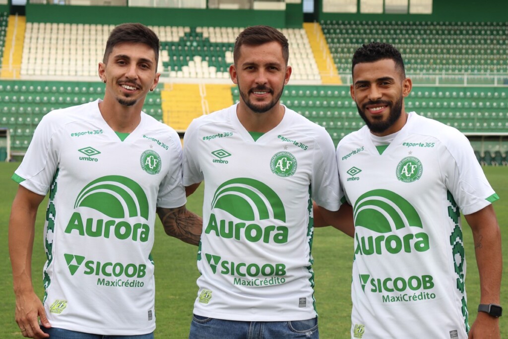 Giovanni Pavani, Kaio Mendes e Gustavo Cazonatti