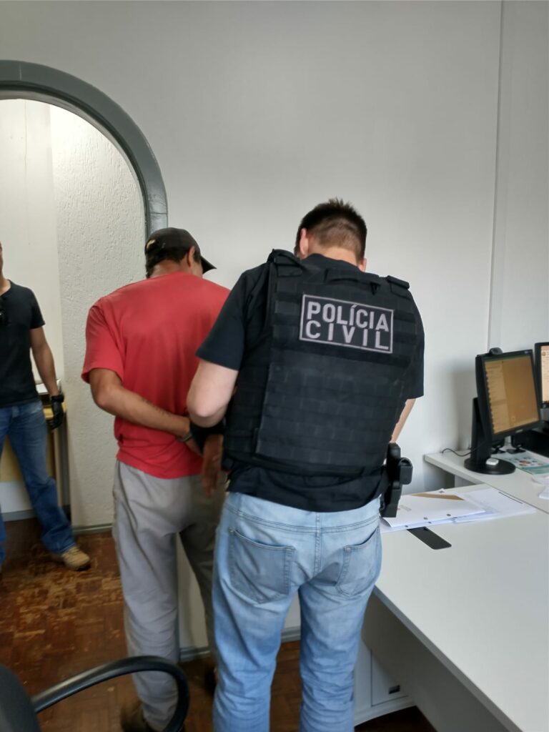Homem que esfaqueou segurança pelas costas é preso no Oeste de SC - ClicRDC
