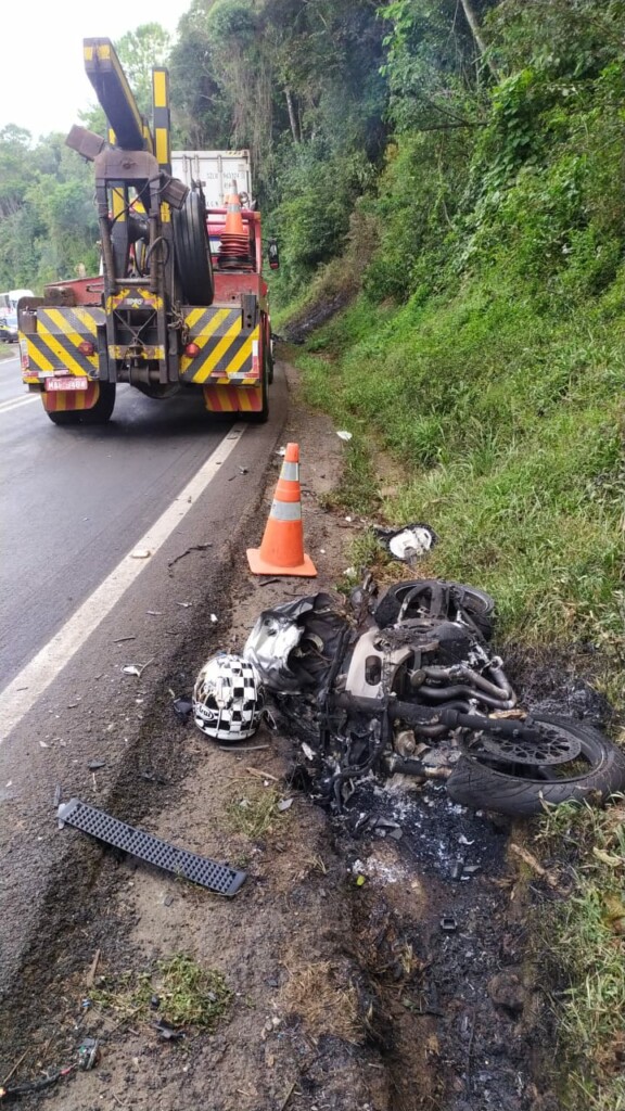 Motociclista morre em grave acidente de trânsito na BR-282