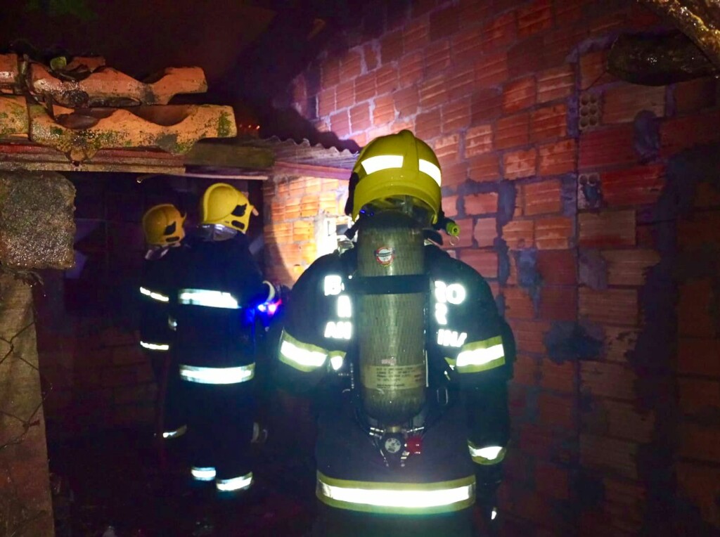 Homem é condenado por incendiar casa da ex com quatro filhos e um neto dentro em Chapecó