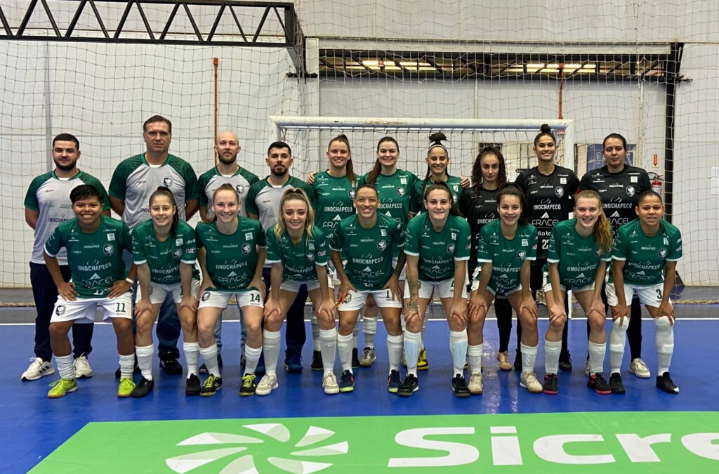Female de Chapecó goleia Seleção Europeia em amistoso