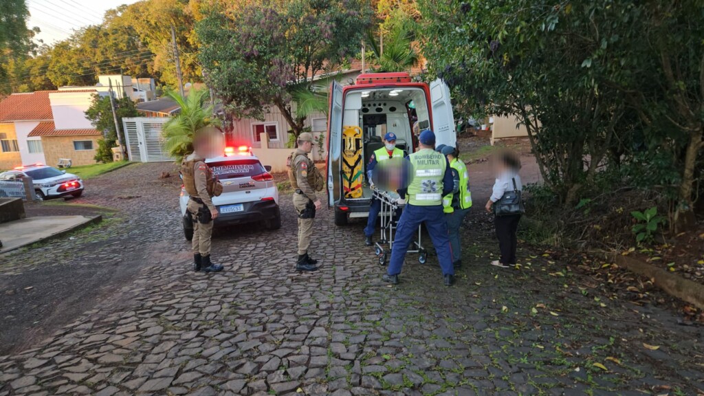 Pai esfaqueia o próprio filho após briga no Oeste de Santa Catarina 
