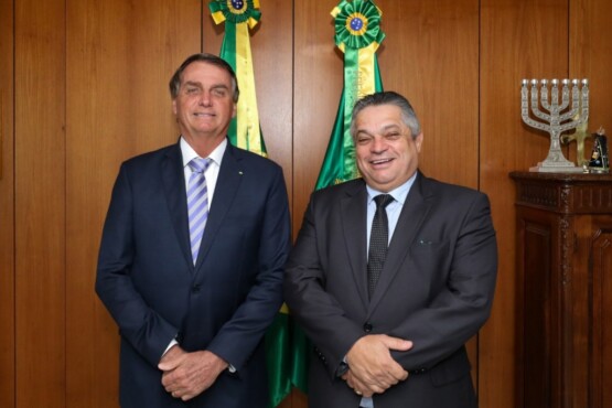 Prefeito de Chapecó se manifesta após Jair Bolsonaro se tornar inelegível