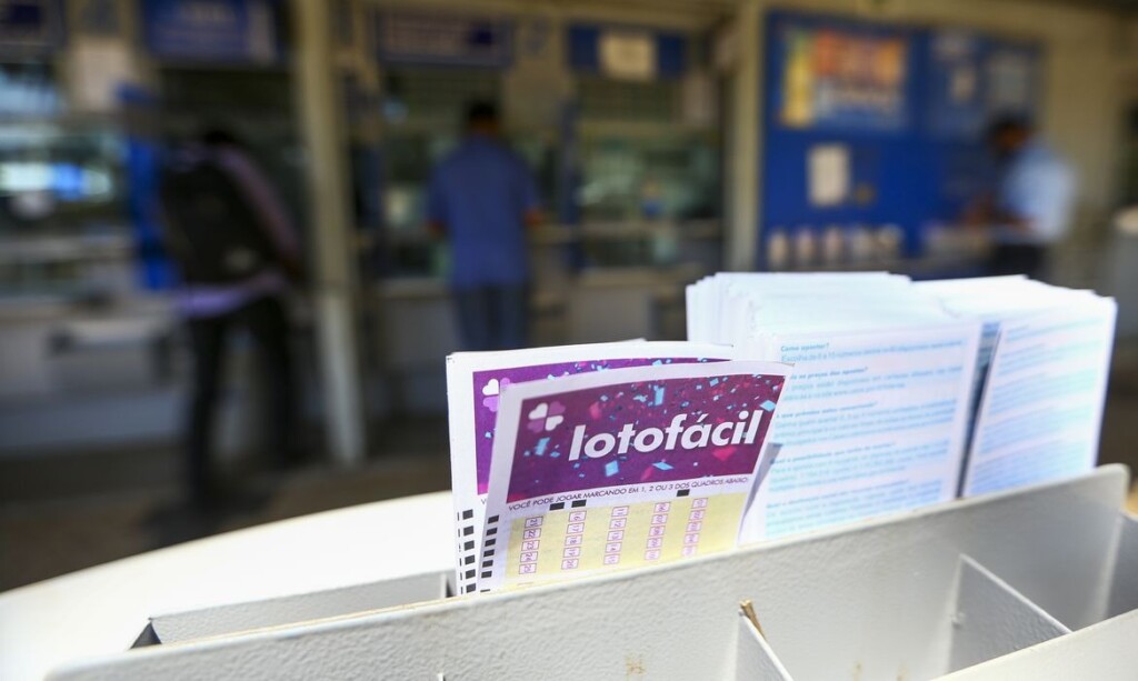 A sorte está entre nós: Aposta feita em Chapecó ganha mais de R$ 800 mil na Lotofácil 