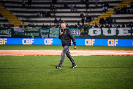 Náutico reencontra Dal Pozzo e terá uma Chapecoense empolgada pela frente -  Esportes DP