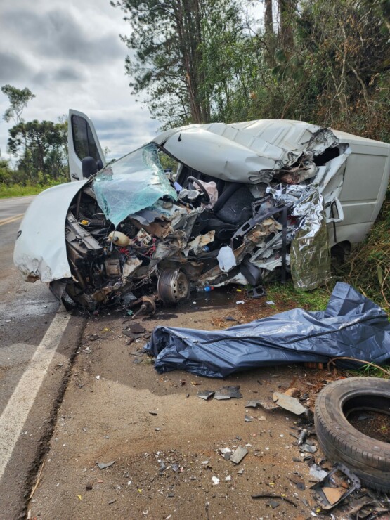 Família de Chapecó morre em acidente na BR-282 - ClicRDC