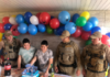 Admiradores da Polícia Militar recebem surpresa em sua festa de aniversário