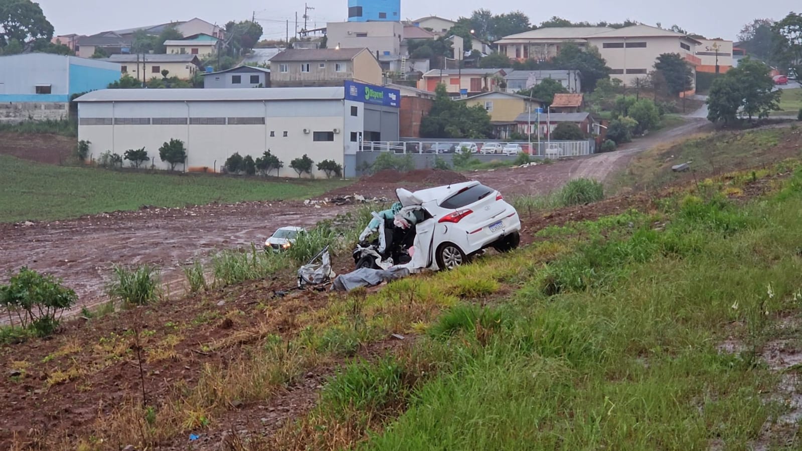 Família de Chapecó morre em acidente na BR-282 - ClicRDC