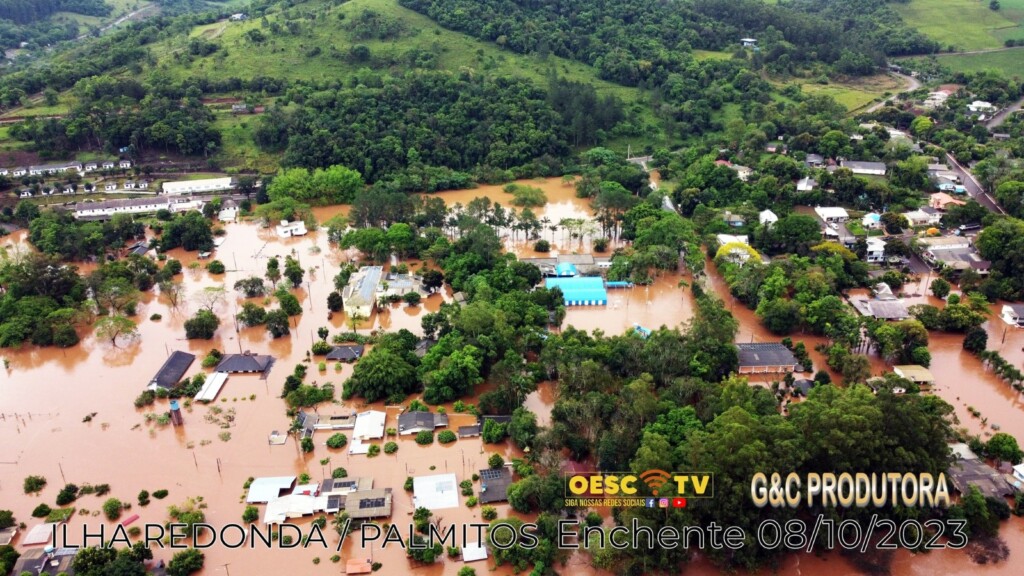 Águas do rio Urugaui avançam e inudam balneário no Oeste de Santa Catarina