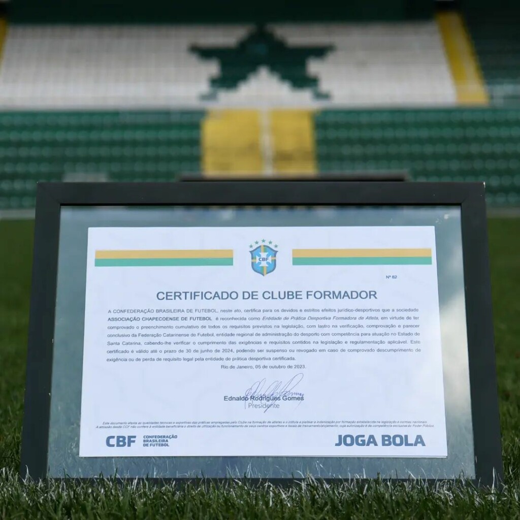 Pelo sétimo ano consecutivo, Chapecoense recebe ‘Certificado de Clube Formador’