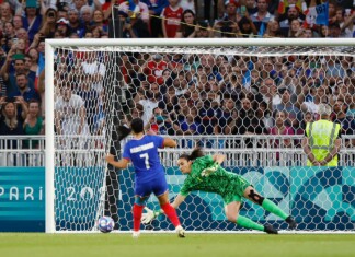 Seleção Brasileira de futebol feminino vence a França e se classifica para a semifinal dos Jogos Olímpicos de Paris