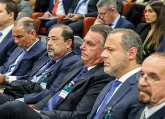 Defesas de Bolsonaro e de outros réus contestam execução das penas