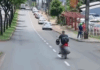 VÍDEO: Imprudência em Chapecó; motociclista é flagrado andando sem capacete na cabeça