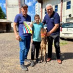 Mini-horse é entregue a vencedor de sorteio da Efapi do Brasil