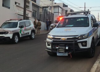 VÍDEO: Jovem morre após cair de prédio em Chapecó
