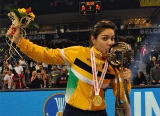 Campeã mundial reforça handebol feminino de Chapecó nos JASC