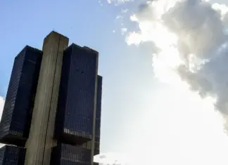 Copom decide nesta quarta se mantém Taxa Selic em 15% ao ano