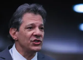 PL Antifacção aprovado pela Câmara asfixia PF e Receita, diz Haddad