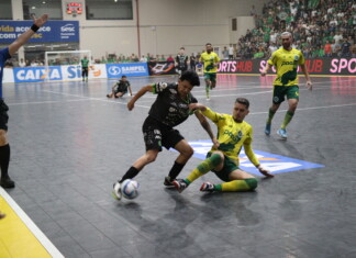 Ala da Chape Futsal é eleito atleta revelação da Série Ouro