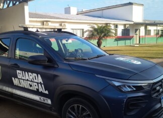 Guarda Municipal prende mulher com mandado de prisão ativo em Chapecó