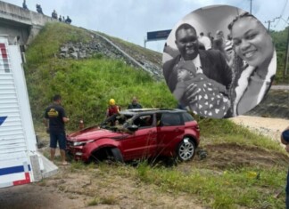 Casal dono de imobiliária morre com filha bebê após carro ser arrastado pela água em SC