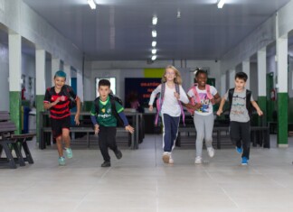 Rede Municipal de Chapecó encerra ano letivo com programação especial para famílias e estudantes