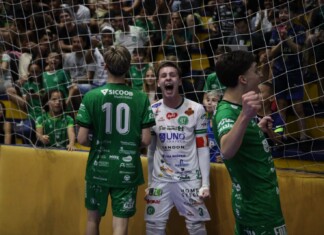 Chape Futsal é vice-campeã do Catarinense Sub-18
