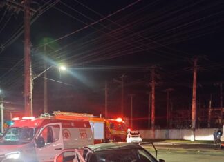 Acidente frontal mobiliza bombeiros e SAMU em Santa Catarina