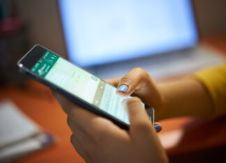 Brasileiro está falando menos de política no WhatsApp, mostra estudo