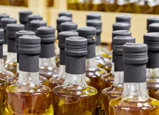 Anvisa proíbe venda de azeite e suspende doce de leite e sal grosso