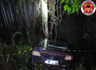 Acidente durante a madrugada mobiliza bombeiros em SC