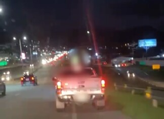 VÍDEO: Motorista argentino é flagrado transportando passageiros na caçamba em Santa Catarina