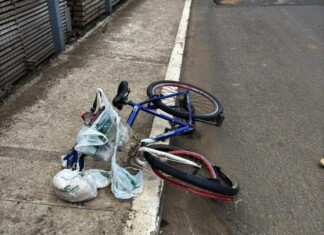 VÍDEO: Câmera flagra atropelamento que deixou mulher ferida em Santa Catarina; Assista