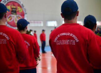 Com salários de até R$ 21 mil, Corpo de Bombeiros Militar de SC abre inscrições para concurso nesta quarta