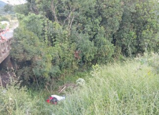 Motociclista morre após sair da pista e cair em ribanceira no Oeste de SC