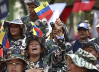 “O Barulho Mais Alto da Minha Vida”: venezuelano em Chapecó relata terror e esperança após notícias da queda de Maduro