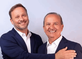 VÍDEO: Jorginho Mello oficializa Adriano Silva como vice e consolida bloco da direita em SC