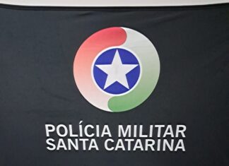 Casal é preso por tráfico de drogas após denúncia de usuário no Oeste de SC