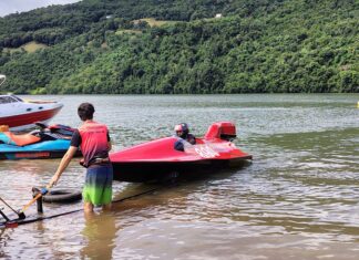 Cerca de 30 pilotos do Mercosul disputam Raid das Américas e o Sulbrasileiro de Motonáutica neste final de semana no Goio-Ên