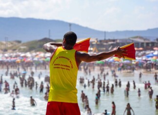 Reforço em ações de prevenção garante semana sem mortes por afogamento nas praias de Santa Catarina