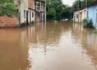 Risco de rompimento de barragem leva evacuação em cidade de MG
