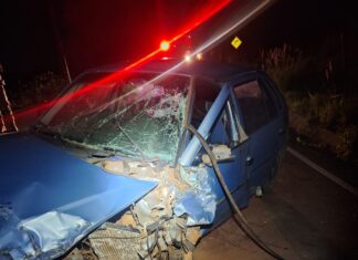 Colisão frontal entre Gol e BMW deixa um ferido grave no Oeste de SC