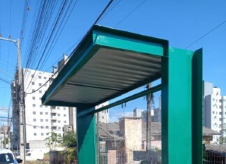 Prefeitura de Chapecó já entregou 115 novos abrigos de ônibus