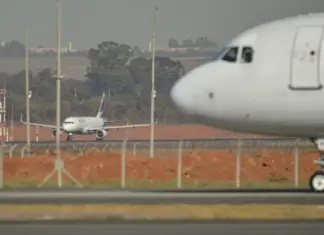 Após ameaça de bomba, voo da Latam é adiado