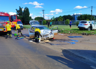 Bombeiros divulgam relatório do acidente que deixou duas pessoas feridas em Chapecó