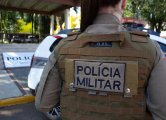 Ladrão é preso em flagrante enquanto dirigia Fusca furtado em Chapecó